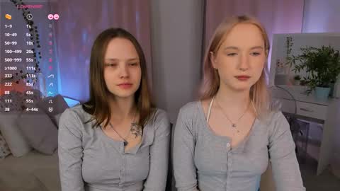 Lisa blonde  Alisa brunette online show from May 2, 2026, 9:31 pm