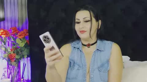 Snapshot of lisamaze chatting on October 14, 2025, 7:14 pm SofiaHanson online show from October 14, 2025, 7:14 pm