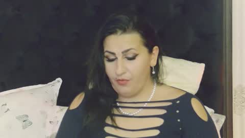 Snapshot of lisamaze chatting on October 20, 2025, 3:45 pm SofiaHanson online show from October 20, 2025, 3:45 pm