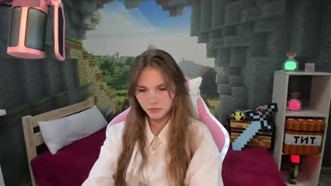 Lisa online show from February 9, 2025, 11:25 pm