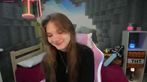 Lisa online show from February 13, 2025, 5:33 pm