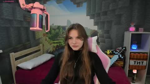 Lisa online show from February 13, 2025, 11:58 pm