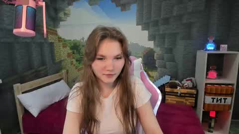 Lisa online show from February 17, 2025, 9:08 pm