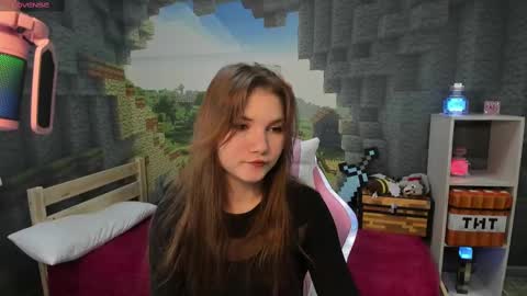 Lisa online show from February 22, 2025, 5:35 pm