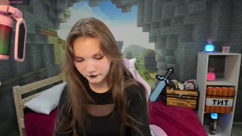 Lisa online show from February 22, 2025, 8:53 pm