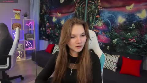 Lisa online show from March 9, 2025, 12:42 am