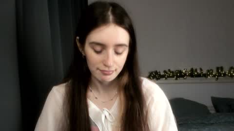 Lisa online show from December 25, 2024, 9:22 pm