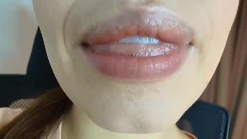 Lisbet online show from March 10, 2026, 10:48 pm