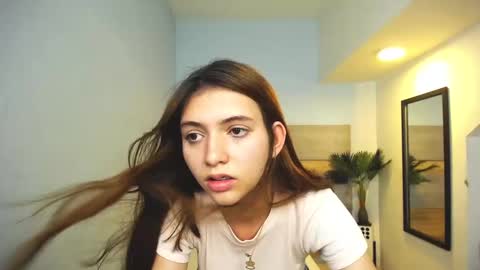 Liseth Fox online show from December 7, 2024, 2:09 am