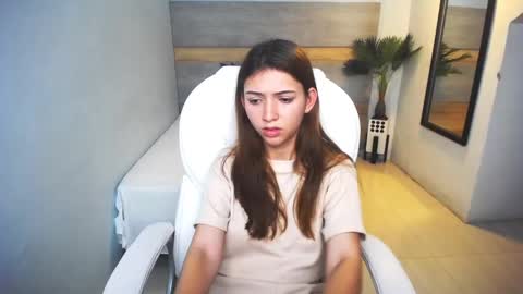 Liseth Fox online show from December 12, 2024, 10:09 pm