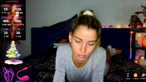 Snapshot of lisi4ka_basik33 chatting on November 12, 2025, 5:13 pm Kris Maks online show from November 12, 2025, 5:13 pm