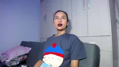 Snapshot of lissa2021 chatting on February 23, 2025, 2:40 am Lisa online show from February 23, 2025, 2:40 am