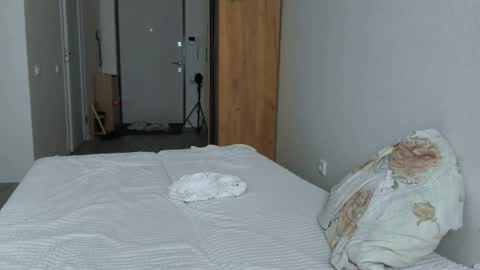 Alfie online show from December 5, 2024, 11:40 pm