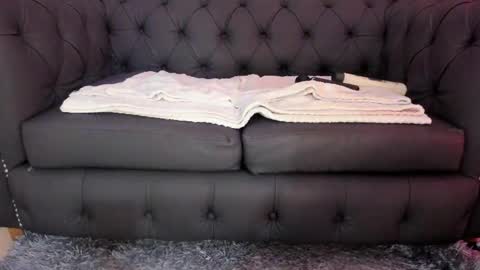 Lissa online show from November 5, 2025, 3:06 am