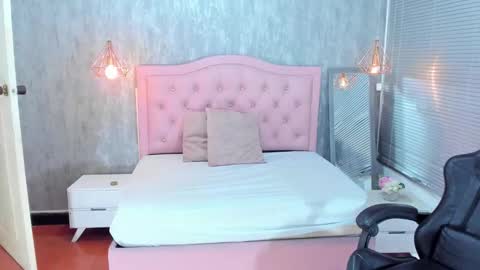 L I S S A  online show from March 2, 2026, 9:49 am