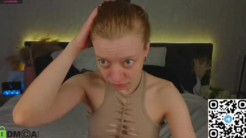 Snapshot of lissa_kitsune chatting on April 26, 2026, 1:25 am Lissa online show from April 26, 2026, 1:25 am
