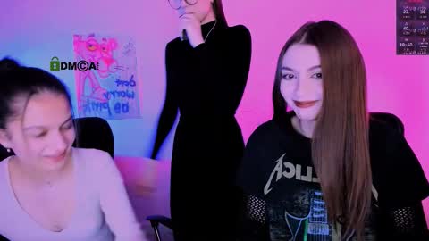 lissa_night online show from February 7, 2026, 8:01 pm