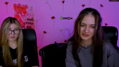 lissa_night online show from March 30, 2026, 7:04 pm