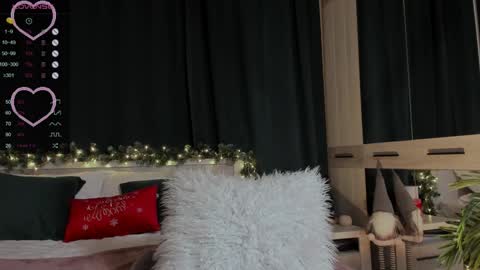 Snapshot of lissa_rose chatting on December 15, 2024, 4:04 pm lissa_rose online show from December 15, 2024, 4:04 pm