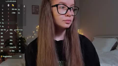 Snapshot of lissa_rose chatting on October 23, 2025, 8:29 pm lissa_rose online show from October 23, 2025, 8:29 pm