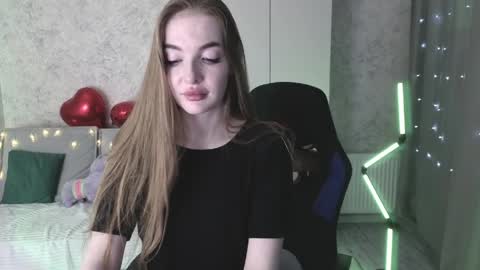 Lissa online show from April 11, 2026, 8:46 pm