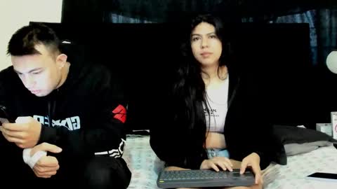 Natalia and alejandro online show from October 11, 2025, 11:42 am