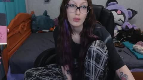 lissaros online show from March 22, 2026, 7:06 pm