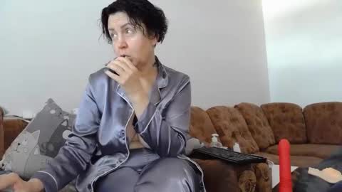 litisialove455 online show from February 15, 2025, 8:44 am