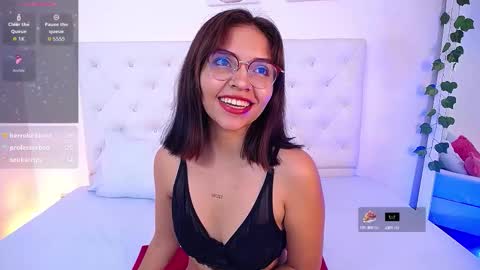litleslut_ online show from September 10, 2025, 4:01 am