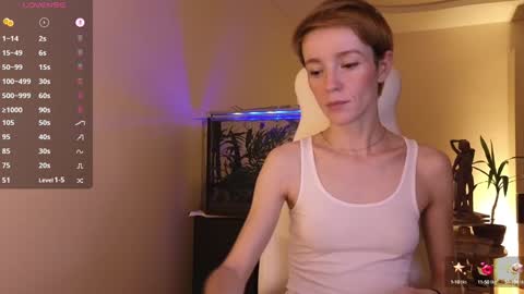 Snapshot of litllle_alis_a chatting on December 23, 2024, 7:20 pm Alisa online show from December 23, 2024, 7:20 pm