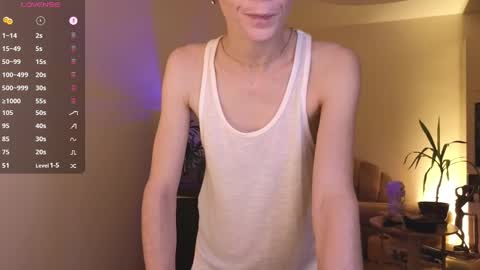 Snapshot of litllle_alis_a chatting on February 10, 2025, 9:36 pm Alisa online show from February 10, 2025, 9:36 pm