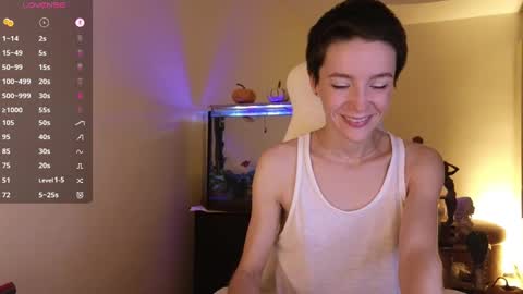 Snapshot of litllle_alis_a chatting on October 7, 2025, 8:06 pm Alisa online show from October 7, 2025, 8:06 pm