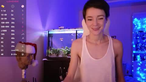 Snapshot of litllle_alis_a chatting on December 22, 2025, 9:01 pm Alisa online show from December 22, 2025, 9:01 pm