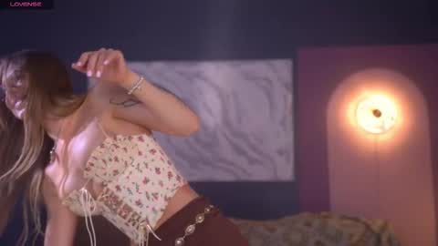 Snapshot of little__mixx chatting on October 9, 2025, 8:12 am SophiaKateline online show from October 9, 2025, 8:12 am