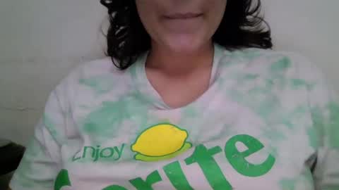 Snapshot of little_anef chatting on January 25, 2025, 5:18 am little_anef online show from January 25, 2025, 5:18 am