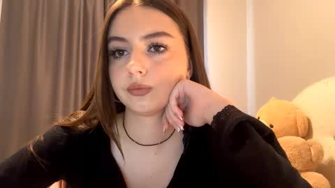 Catherine online show from October 23, 2025, 4:12 am