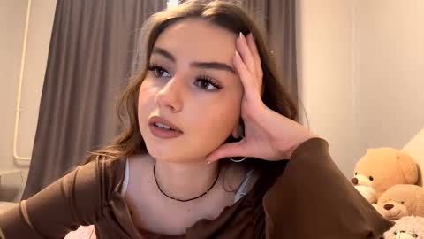 Catherine online show from October 30, 2025, 2:57 am