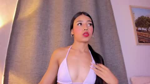 Ana online show from October 13, 2025, 7:03 pm