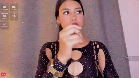 Ana online show from October 18, 2025, 7:25 pm
