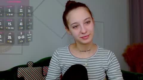 Lana online show from October 13, 2025, 6:35 am