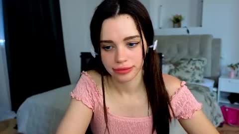 Snapshot of little_cuti1e chatting on June 29, 2026, 10:10 am Kathrine online show from June 29, 2026, 10:10 am