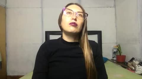 Diablita online show from September 22, 2025, 1:07 am