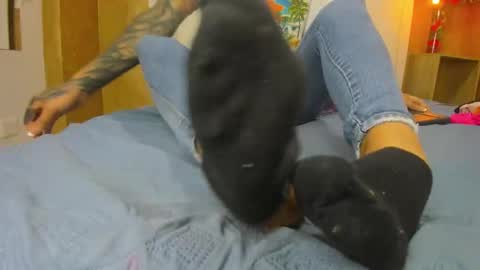 Snapshot of little_jenni chatting on September 17, 2025, 1:02 pm online show from September 17, 2025, 1:02 pm