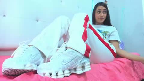   online show from July 10, 2026, 1:25 pm