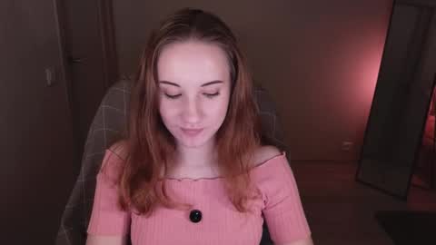 little_pretty_woman online show from October 7, 2025, 6:49 pm