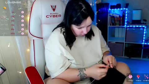 little_raiden online show from November 20, 2025, 2:45 am