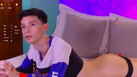 Juan Ferrer online show from September 26, 2025, 2:04 am