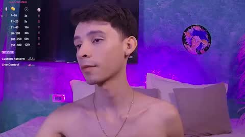 Juan Ferrer online show from November 23, 2025, 12:32 am