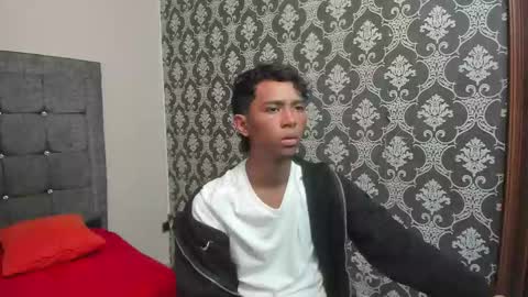 Snapshot of little_twink19x chatting on March 2, 2026, 7:10 pm JESSAR online show from March 2, 2026, 7:10 pm