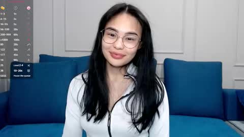 Snapshot of little_v1rgin_angel chatting on March 5, 2025, 6:23 pm Kwan online show from March 5, 2025, 6:23 pm